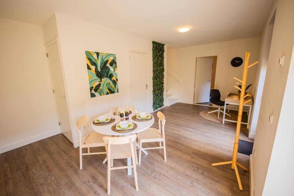 Lovely 3 Bedroom Apartment In Eindhoven 65M2 - Sd23N 외부 사진