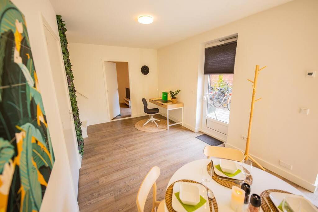 Lovely 3 Bedroom Apartment In Eindhoven 65M2 - Sd23N 외부 사진