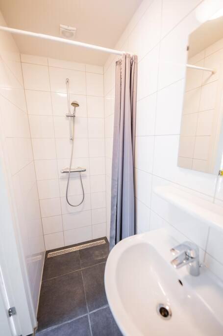 Lovely 3 Bedroom Apartment In Eindhoven 65M2 - Sd23N 외부 사진